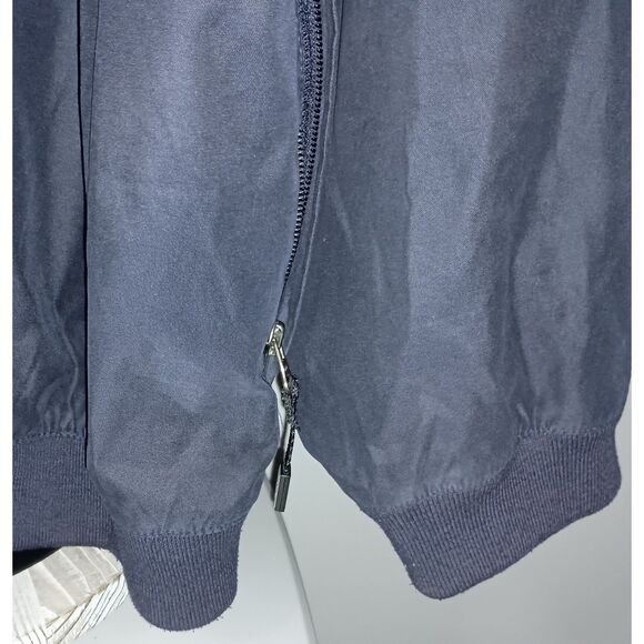 IZOD XFG Performance Enhanced, Navy V-Neck Pullover Windbreaker, Men Size XL - Picture 4 of 5